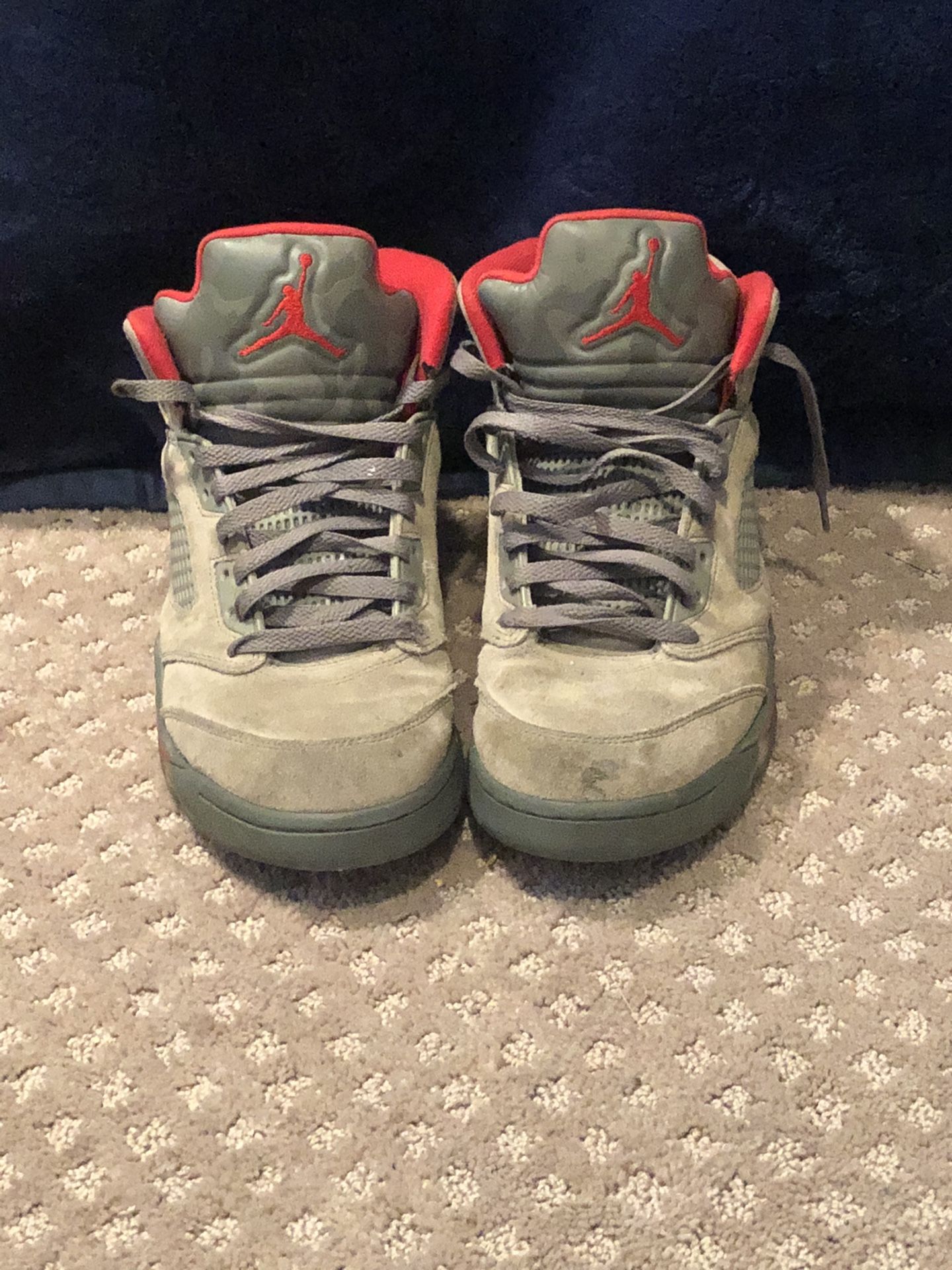 Jordan retro 5 grey camo size 10