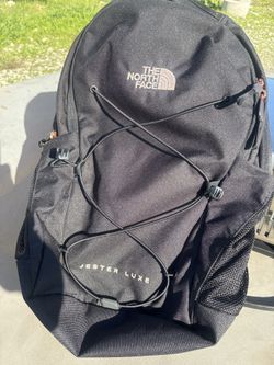 The North Face Jester Luxe Backpack – Like New! $45 - Cash or Venmo