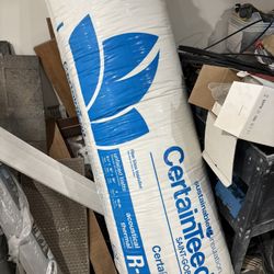 CertainTeed R-19 Insulation