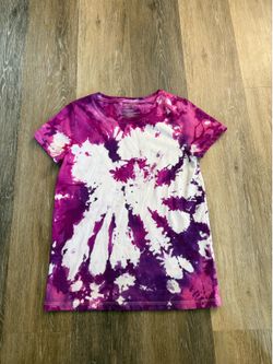 Medium (10/12) - Kids Tie Dye Shirt