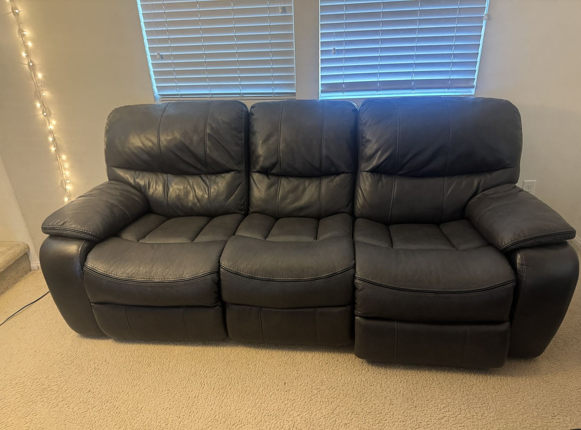 Recliner Couch Set 