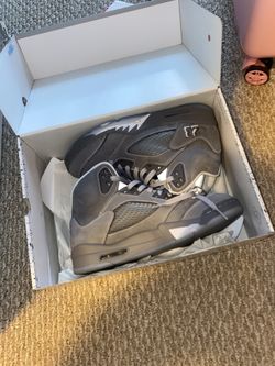 Wolf Grey 5s