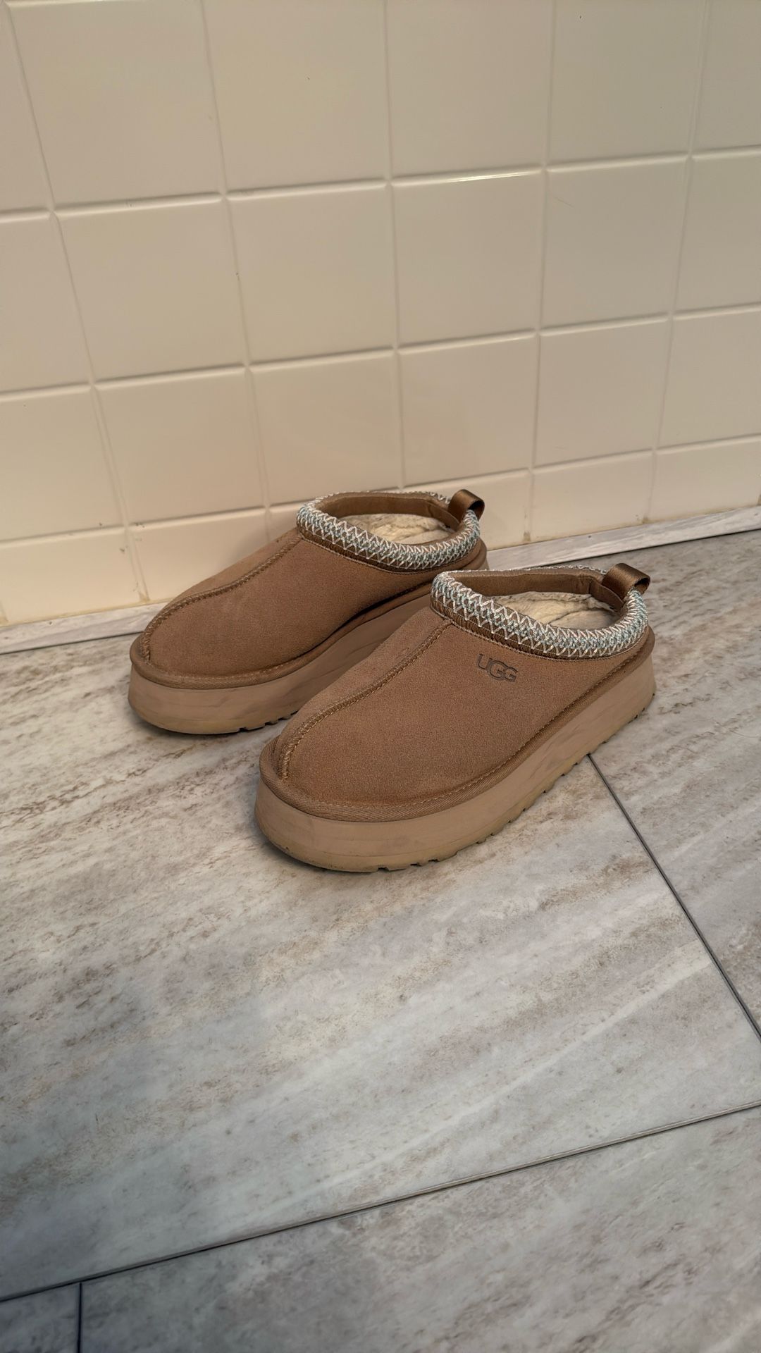 Women’s Ugg Tazz