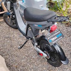  Giga Byte Electric Moped 