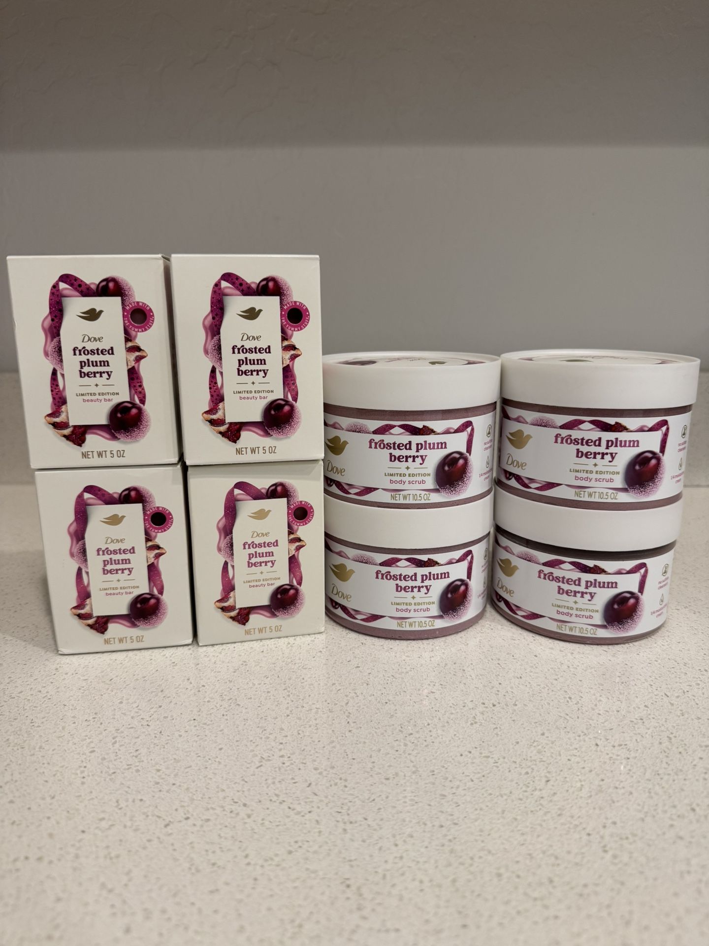 DOVE FROSTED PLUM BERRY BODY SCRUB & BAR SOAP