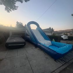 Water Slide Jumper 