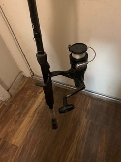 Shimano CLARUS Fishing Rod With Shimano R2000 Spinning Reel !!!