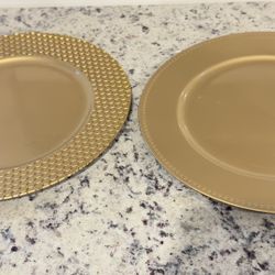 Decorative plastic gold plates