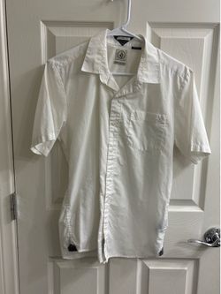Men’s Volcom White Short Sleeve Button Up Shirt