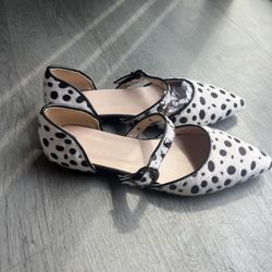 New Pointed Toe Flats - Womens Size 8.5