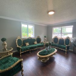 Beautiful Gorgeous Victorian Living Room Sets 