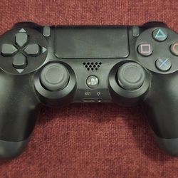Sony Playstation 4 (PS4) Dual shock 4 controller - $20 or trade