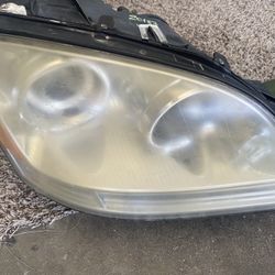 Mercedes Gl450 Passenger Headlights 