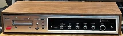 READ 1ST - Vintage 1970s Zenith F685W Digilite Solid State Stereo 8 Track Recorder Receiver