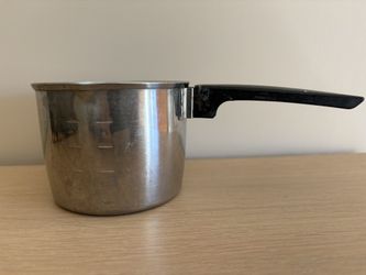 Vintage Foley  Stainless Steel Measuring Cup With Spout 16 Ounce Or 2 Cups