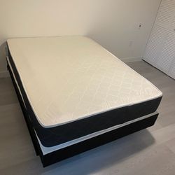 Full mattress with box spring (2pc set - new) 