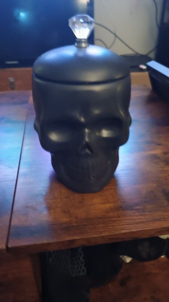 Skull Jar