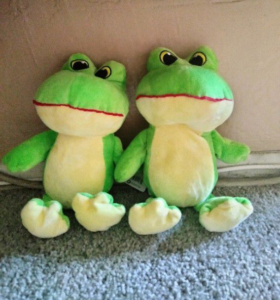 2 Frog Plushies