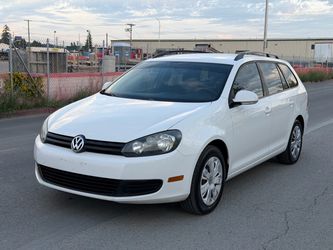2011 Volkswagen Jetta Sportwagen S Pzev