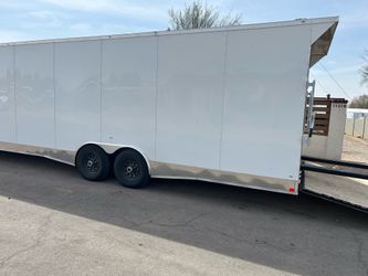 8.5 x 28ft enclosed trailer