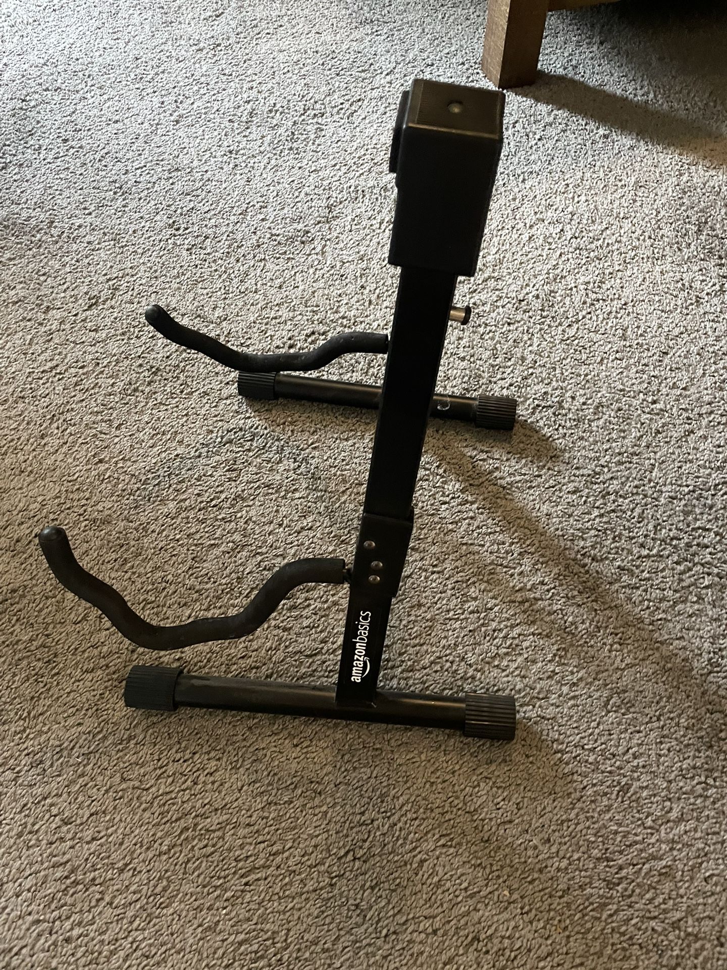 Collapsible Guitar Stand