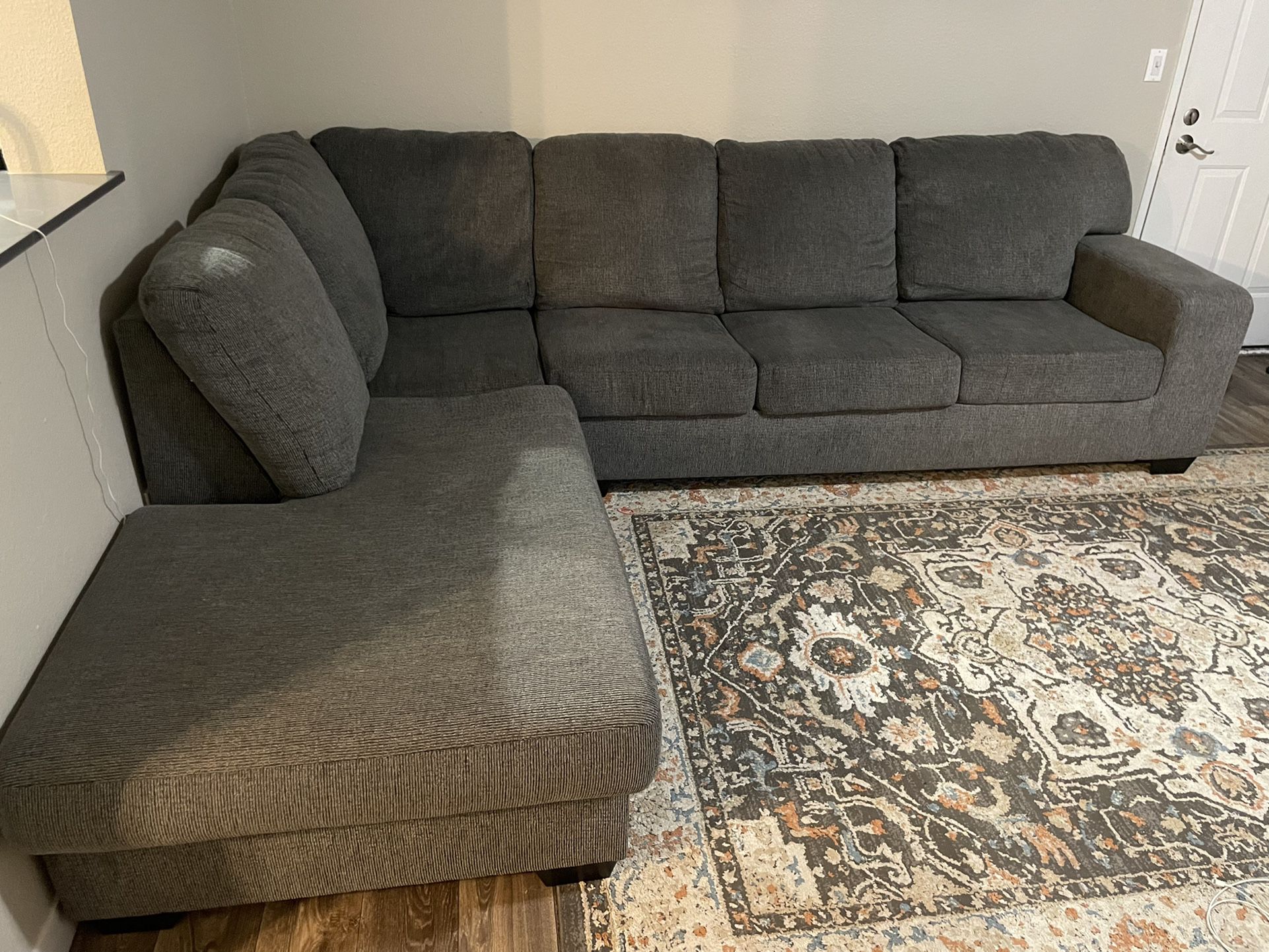 10/10 Couch For Sale