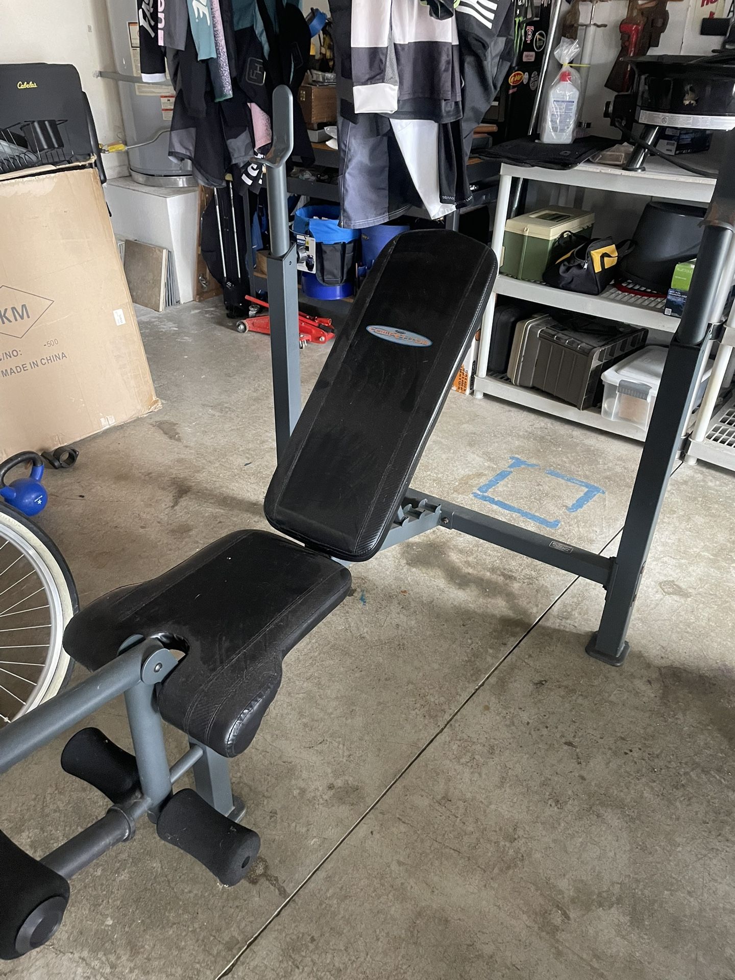 Weightlifting Bench