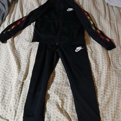 Toddler Nike Jumpsuit size 4-5 years