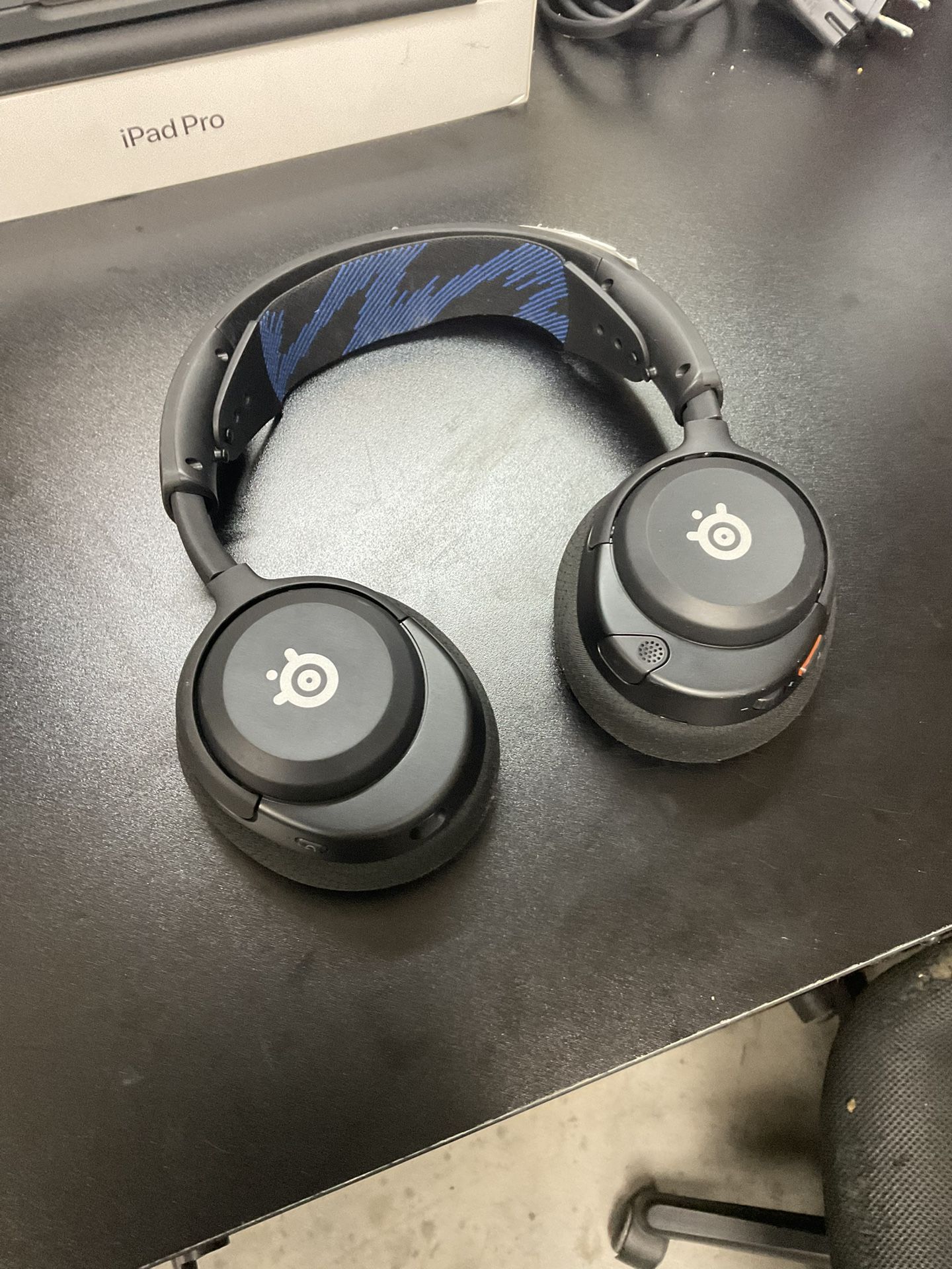 SteelSeries Artis Nova 5P