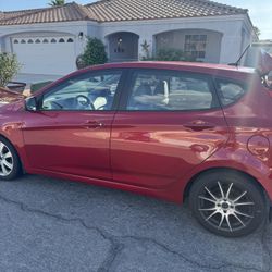 2012 Hyundai Accent