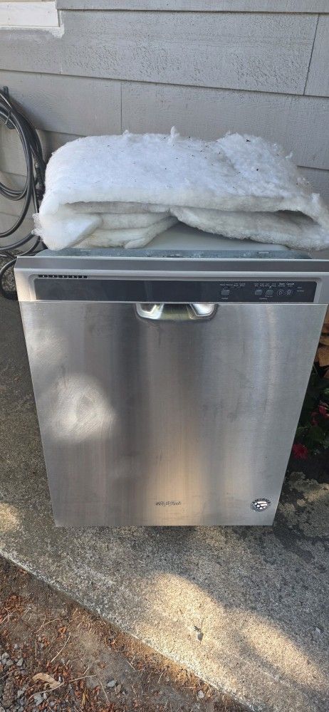 Whirlpool Dishwasher WDF520PADM7