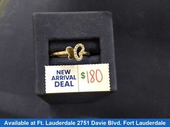 Women's Ring - Yellow Gold 14k (.585) 1.5 grams Size 10.5