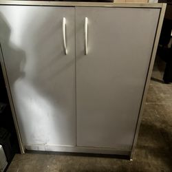 Free Cabinet