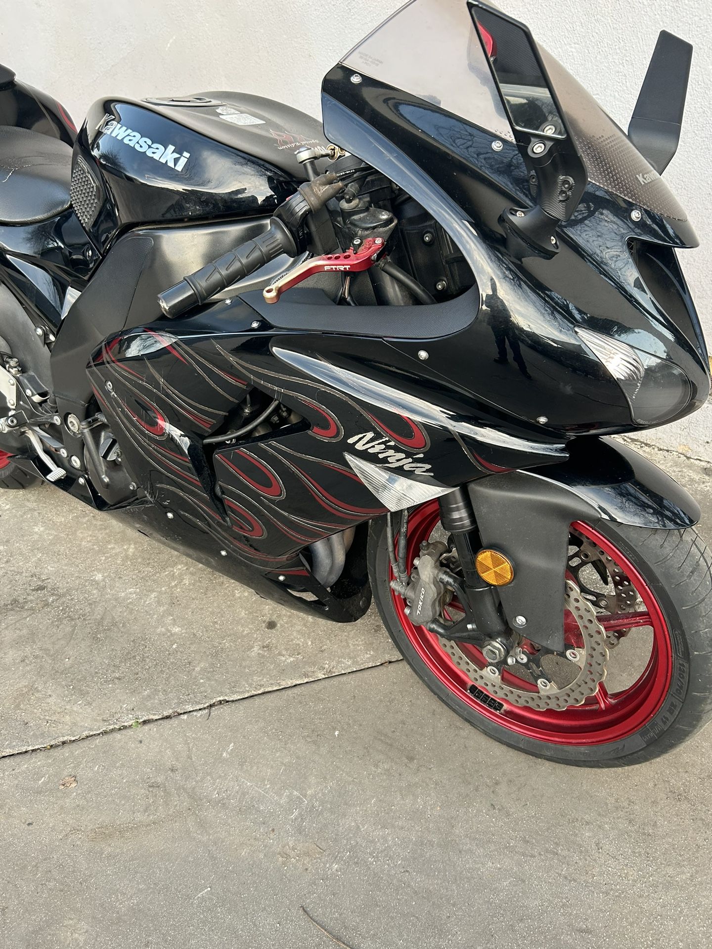 2007 Kawasaki Zx10R Track Bike for Sale in Bell Gardens, CA - OfferUp