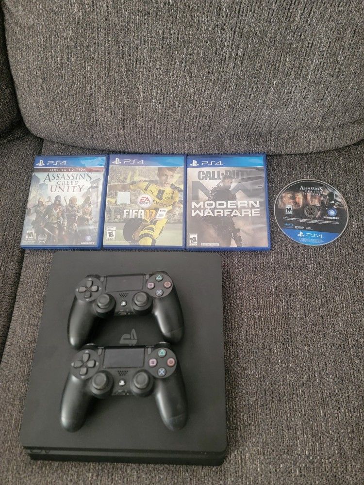 PS4