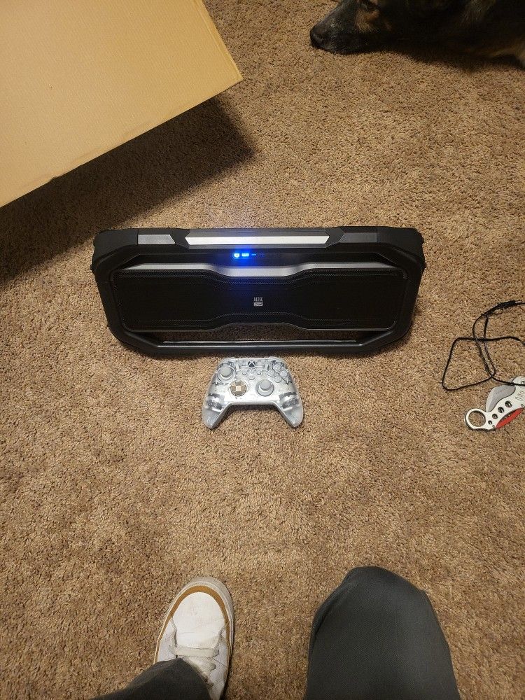 Altex Rock Box XL Bluetooth Speaker
