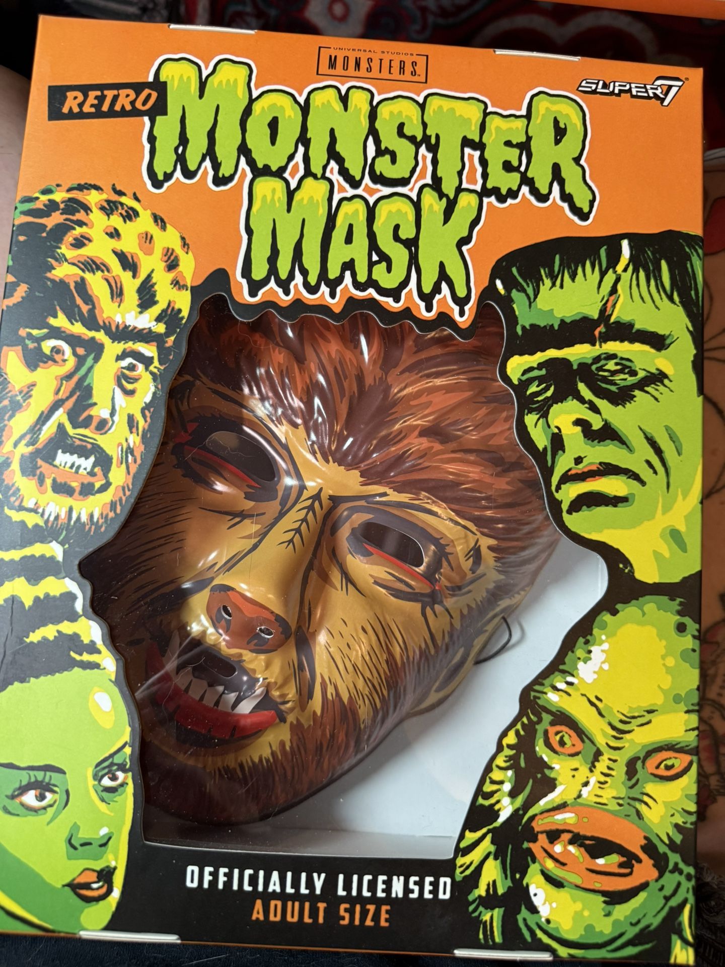 Retro monster Mask