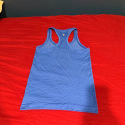 SIZE WOMAN  SMALL Lululemon Blue Racerback Athletic Tank