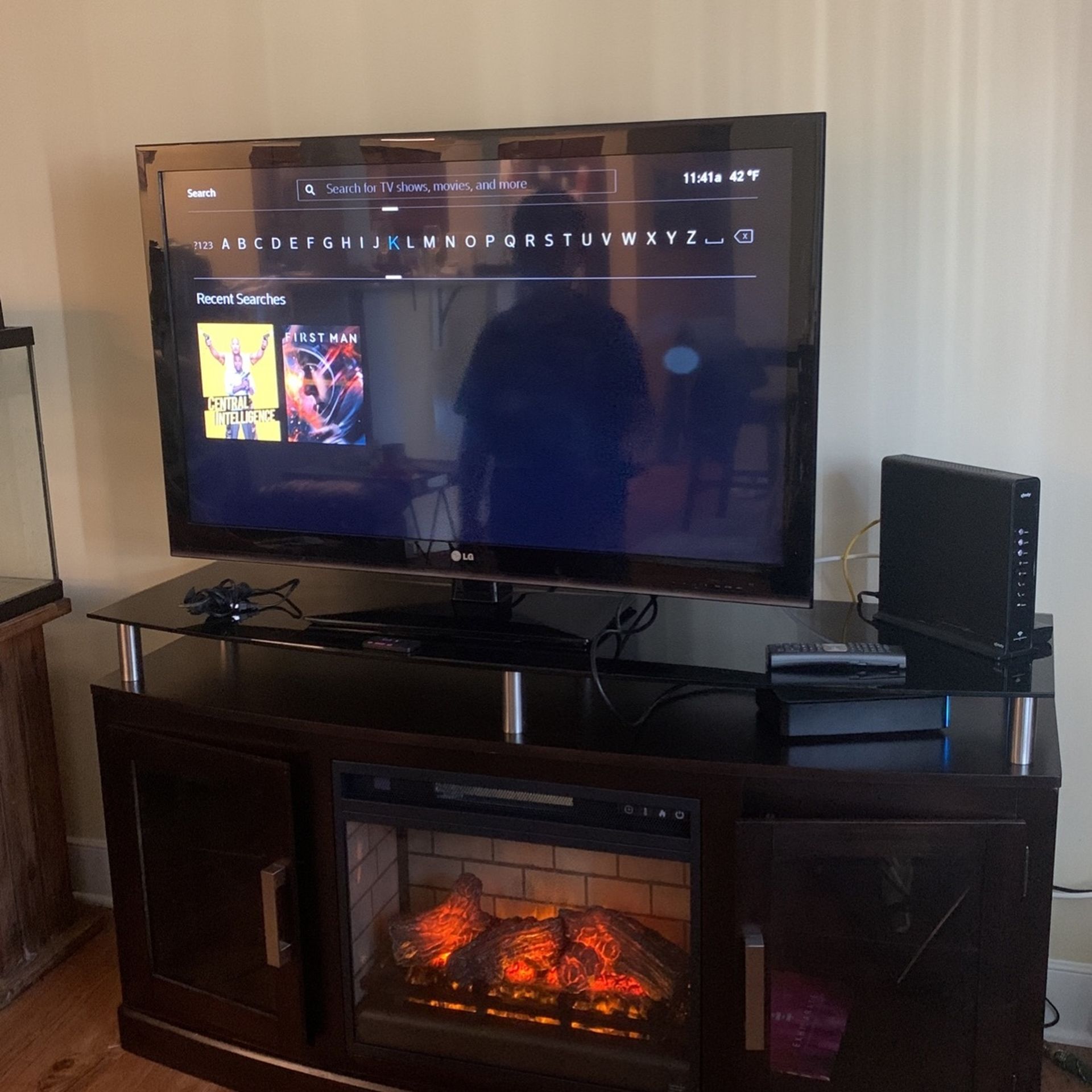 TV AND FIREPLACE TV STAND