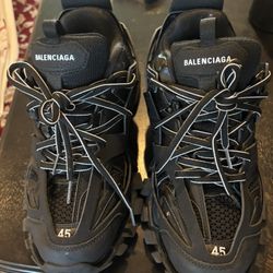 Balenciaga Track 