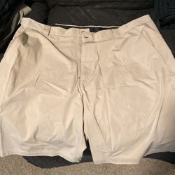 Reebok Khaki Shorts Size 42