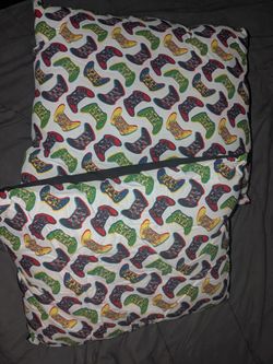 Throw pillows