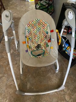 Baby swing/rocker