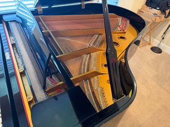 Schafer & Sons Grand Piano - Beautiful Tone - Excellent Con going for free