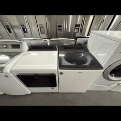 Whirlpool Washer And Dryer Set “27 ( Lavadora Y Secadora )