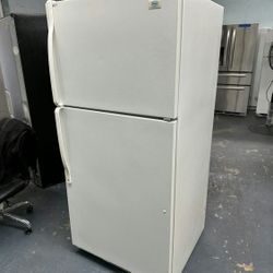 Installation Available Refrigerator Fridge Roper Freezer on Top