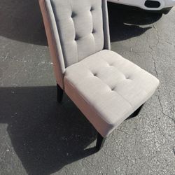 ✨ Elevate Your Space ✨💺