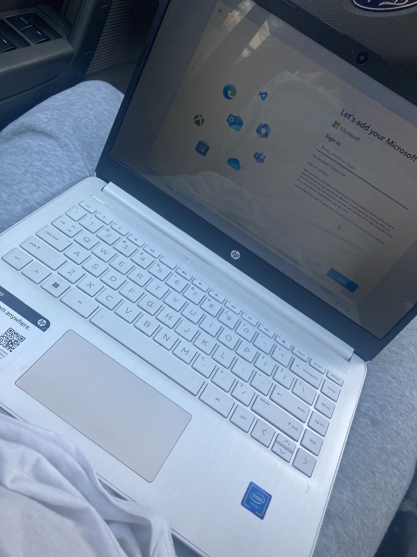 HP WINDOW 11 LAPTOP