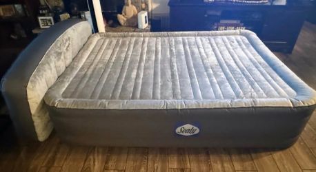 Sealy AlwayzAire Tough Guard Queen Air Mattress
