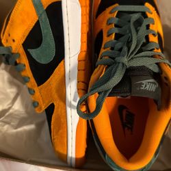 BRAND NEW 8.5 MENS 